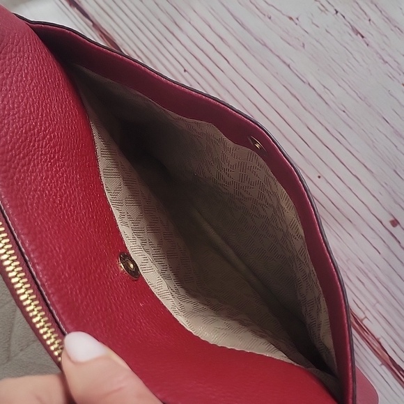MICHAEL Michael Kors Red Leather  Crossbody Bag - Picture 4 of 8